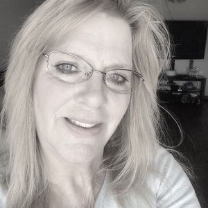 Meet your Posher, Rhonda